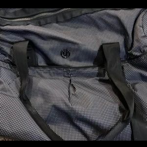 LULU LEMON GYM BAG